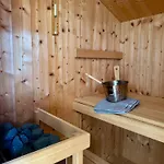 Gipfelruhe-ganzes Mit Sauna, Garten & Spielzimmer- Villa *