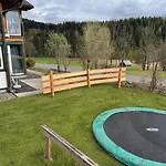 Villa Gipfelruhe-ganzes Mit Sauna, Garten & Spielzimmer-