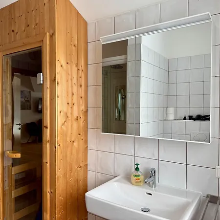 Gipfelruhe-ganzes Mit Sauna, Garten & Spielzimmer- Villa *