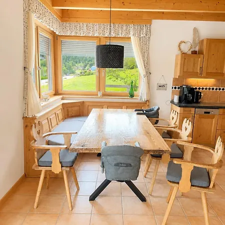 Nyaraló Gipfelruhe-ganzes Mit Sauna, Garten & Spielzimmer- *