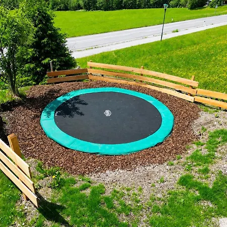 Nyaraló Gipfelruhe-ganzes Mit Sauna, Garten & Spielzimmer- Ramsau am Dachstein