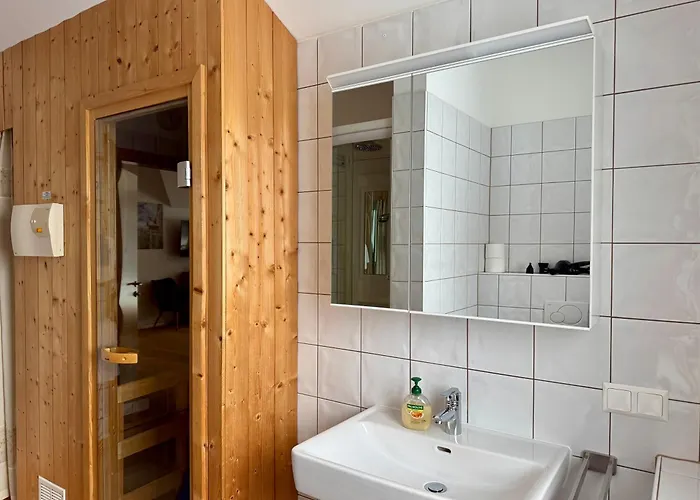 Gipfelruhe-ganzes Mit Sauna, Garten & Spielzimmer- Villa *